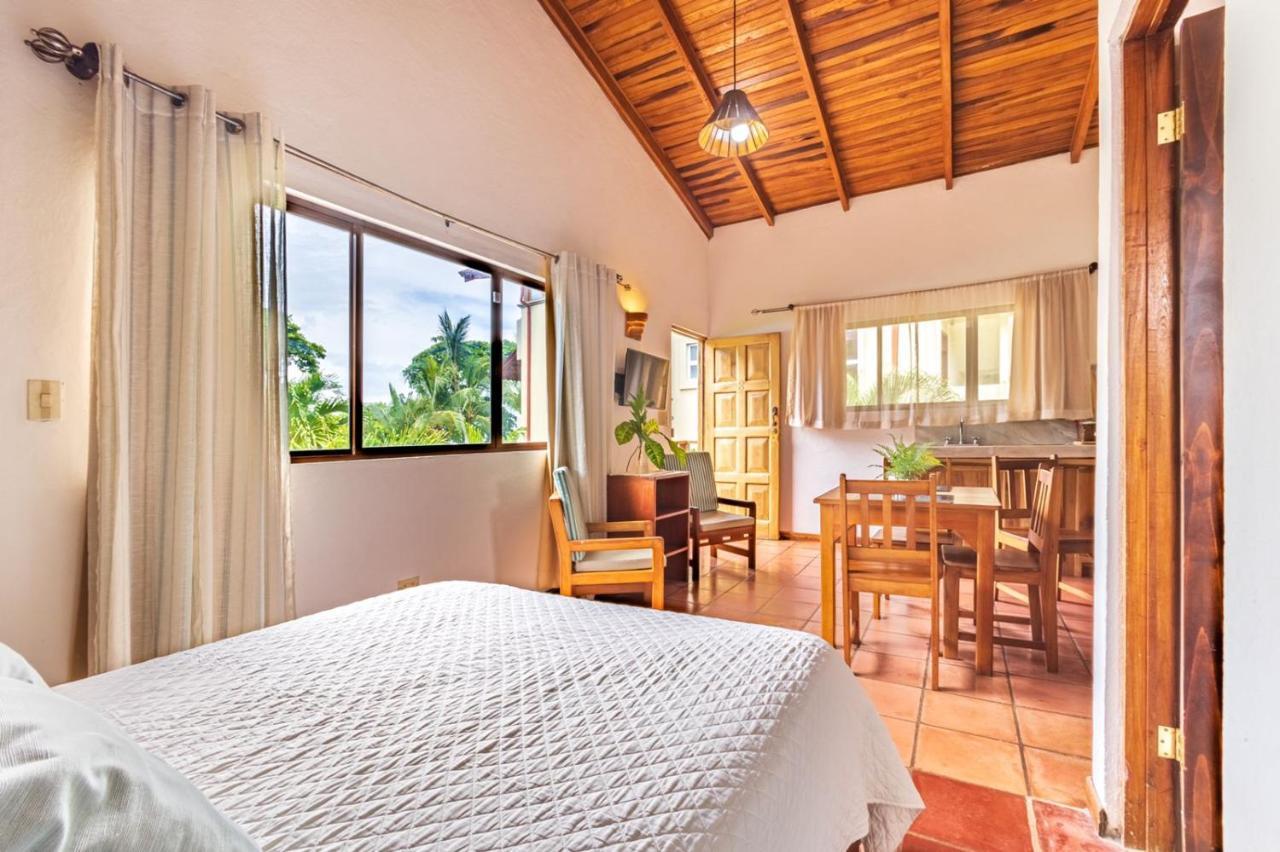 Ola Bonita Beachfront Apart Hotel Playa Hermosa  Exterior foto